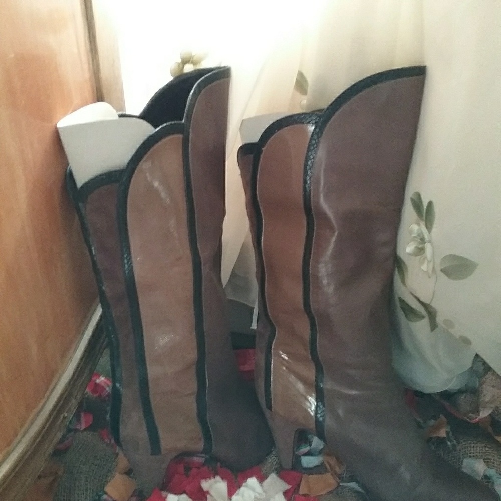 Italy Leather Boots